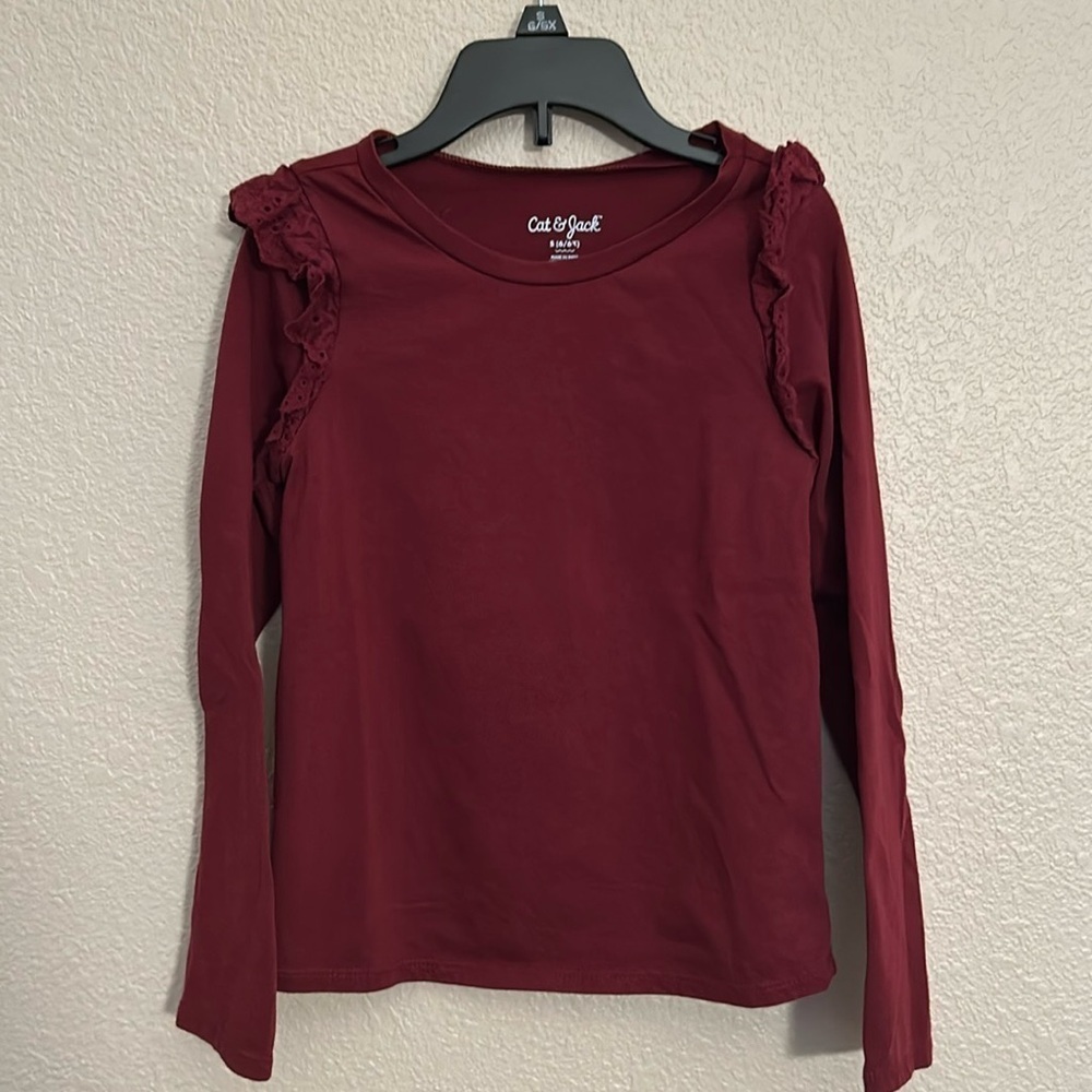 Girls Cat & Jack long sleeve maroon shirt size 6/6x.